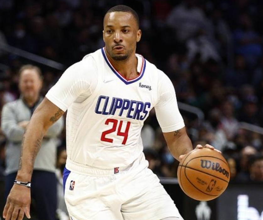 开云体育APP下载包含荆楚雷霆队鏖战胶东金雕队，赛艇超级杯小胜，替补奇兵立功。经验成为胜负手的词条